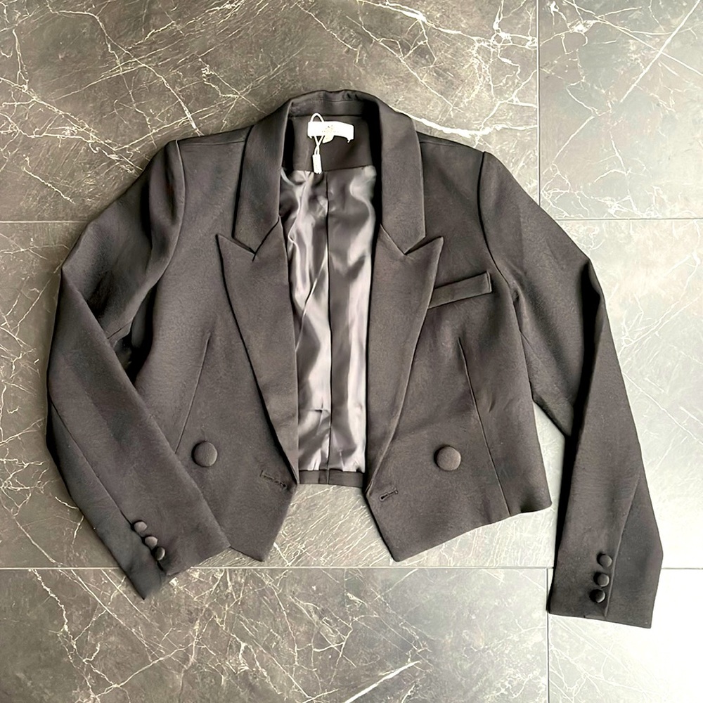 Cropped Blazor
